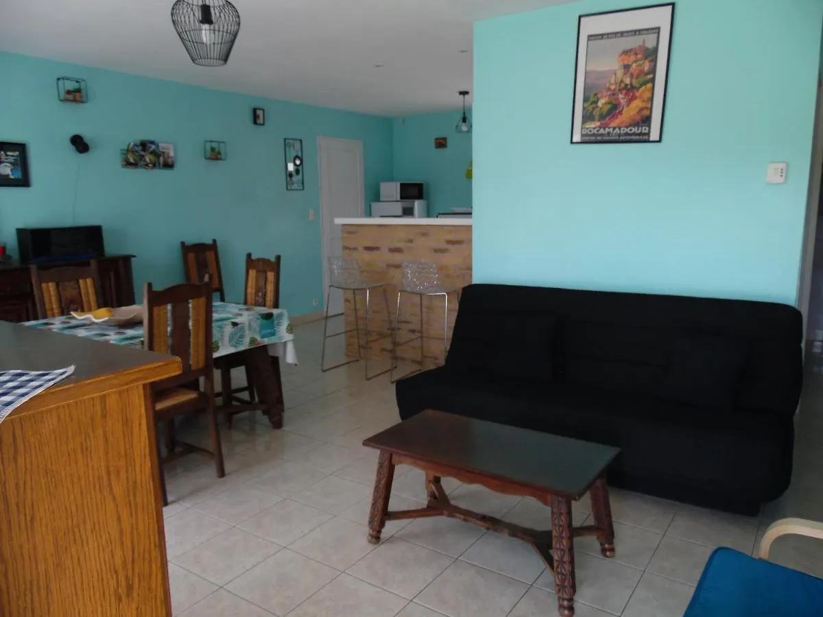 la roseraie Creysse  Appartement Creysse (Lot)